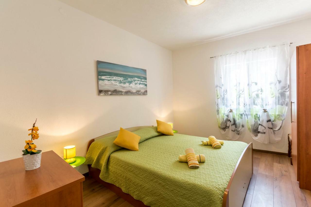 Apartments Petra 볼 외부 사진