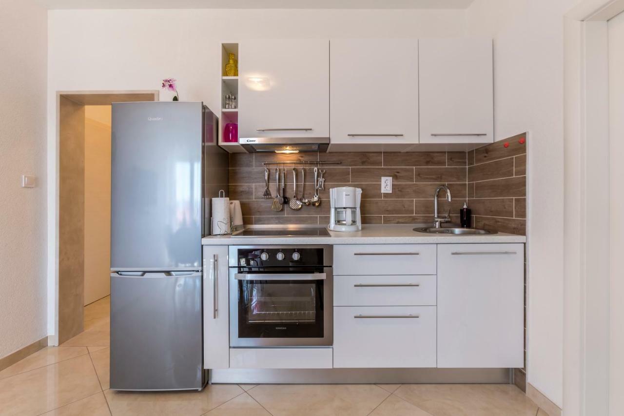 Apartments Petra 볼 외부 사진